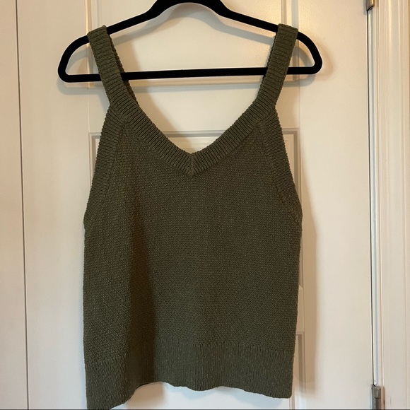 Madewell green sweater tank - Picture 9 of 10